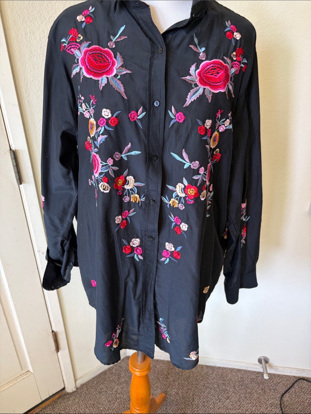 Zara premium denim embroidered Black Button-Up Tunic with Pink Rose Accents